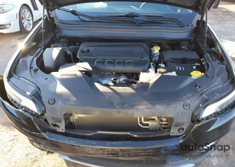 2019 Jeep Cherokee Limited Fwd from USA, damaged, VIN 1C4PJLDB5KD325988